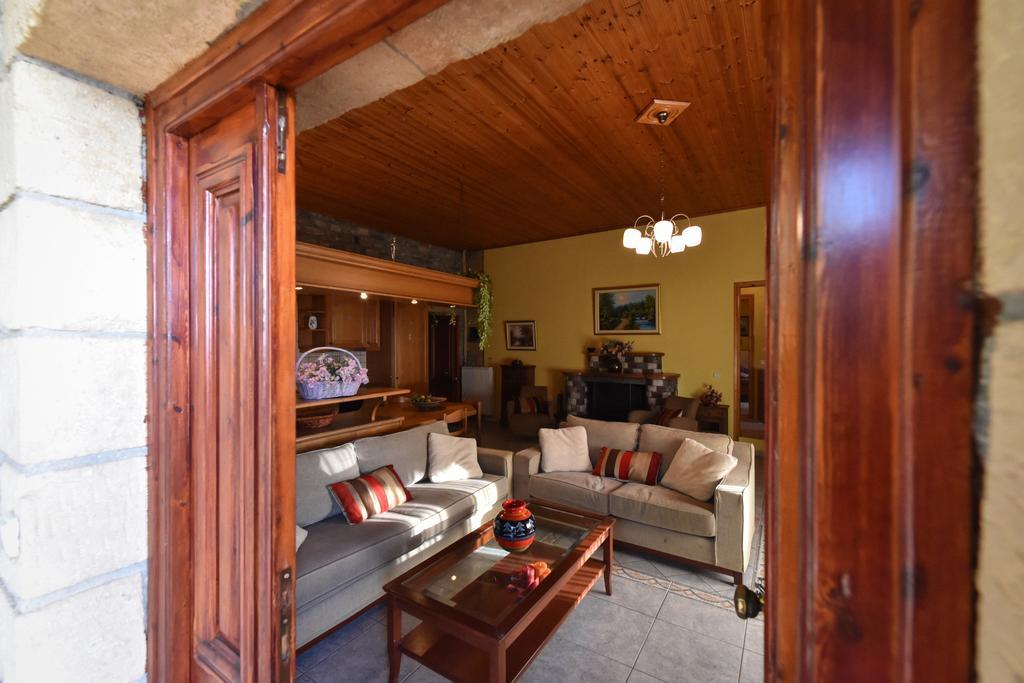 Villa Onar A Stone House With Amazing View Ступа Екстериор снимка