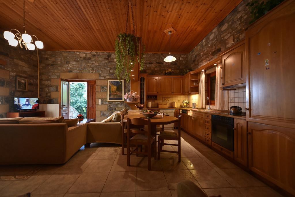 Villa Onar A Stone House With Amazing View Ступа Екстериор снимка