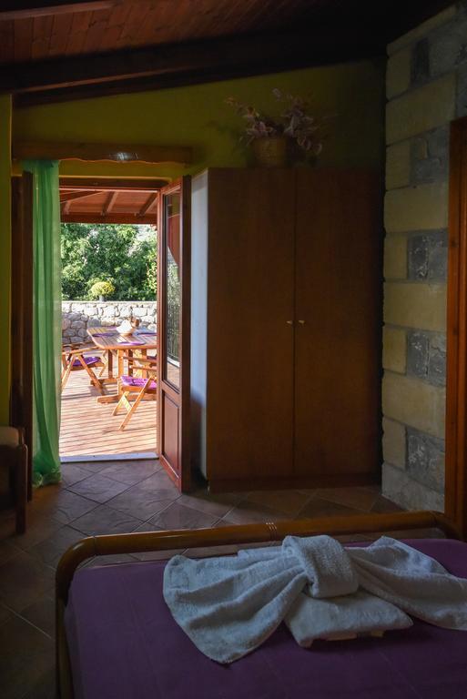 Villa Onar A Stone House With Amazing View Ступа Екстериор снимка